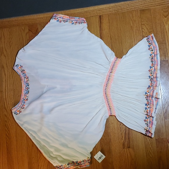 Altar'd State - Embroidered Ivory Boho Style Blouse w/ Cinched Waist, Size Large - Picture 3 of 5